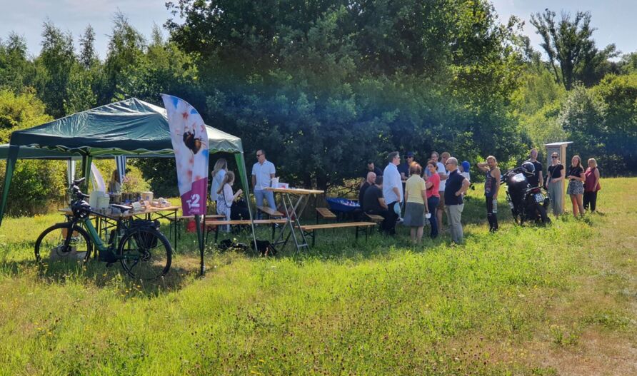 Nisthilfe-Aktion mit Tele2 in Neuss-Reuschenberg