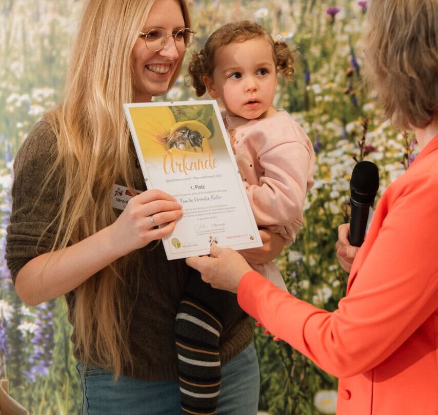 Prämierungsfeier anlässlich des Deutschland summt!-Pflanzwettbewerbs 2025 in den "Gärten der Welt" (Berlin)