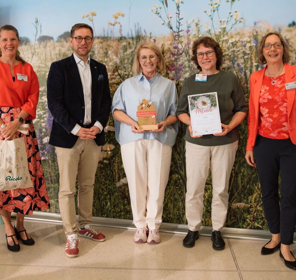 Prämierungsfeier anlässlich des Deutschland summt!-Pflanzwettbewerbs 2025 in den "Gärten der Welt" (Berlin)